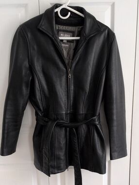 Wilsons Leather Women's Black Belted Zip-Front Leather Jacket